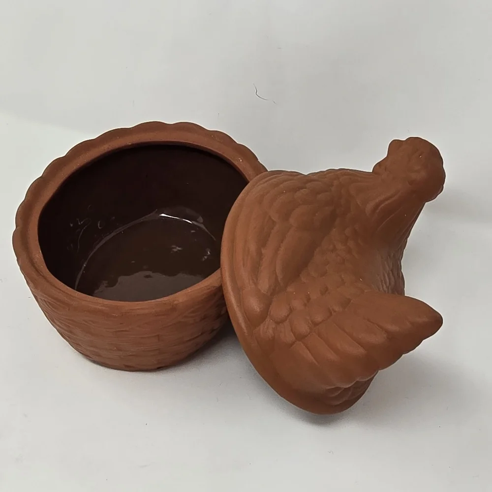 Vtg Terracotta hen on nest basket baker trinket‎ box glazed country cottagecore